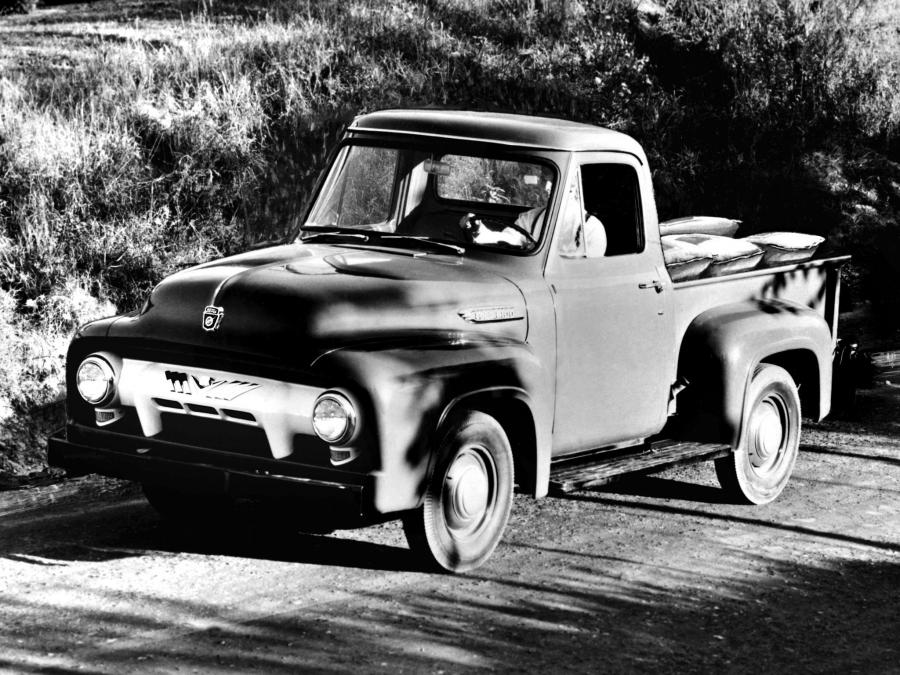  Ford F-100 Pickup 1954 года  (фото 8 из 9)